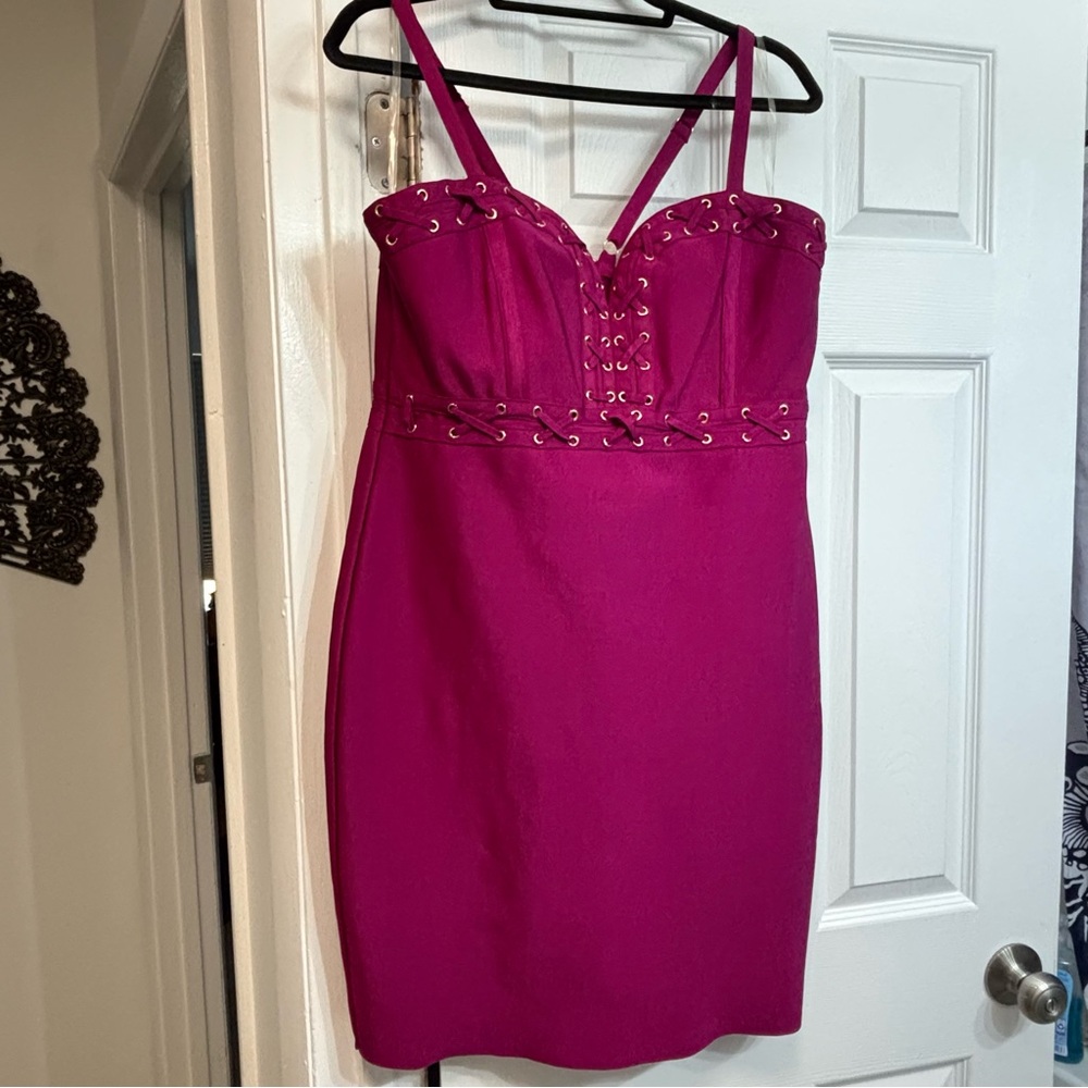 Fashion Nova Plus Size 2X - Wine Colored Nightingale Bandage Dress NWT